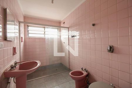 Apartamento para alugar com 90m², 2 quartos e sem vagaBanheiro
