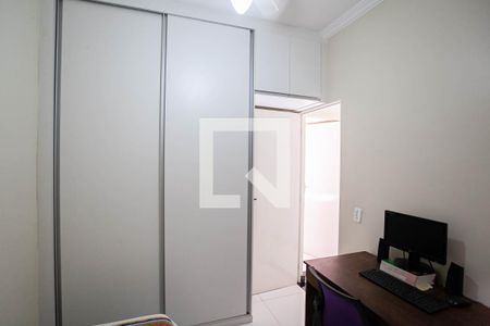 Apartamento à venda com 44m², 2 quartos e 1 vagaQuarto 2