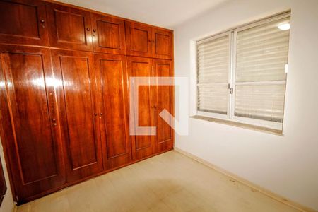 Quarto 1 de apartamento para alugar com 4 quartos, 144m² em Santo Antônio, Belo Horizonte