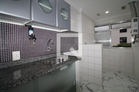 Apartamento à venda com 65m², 2 quartos e 2 vagasCozinha