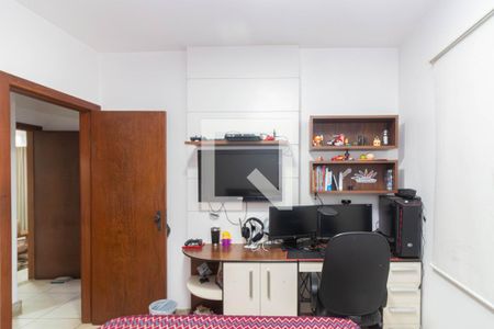 Quarto 1 de apartamento à venda com 4 quartos, 200m² em Ana Lúcia, Belo Horizonte