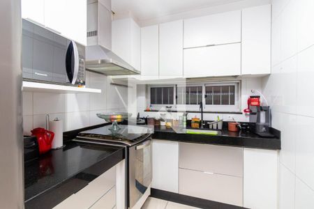 Apartamento à venda com 200m², 4 quartos e 2 vagasCozinha
