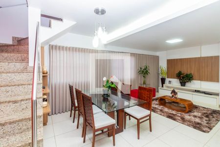 Sala de apartamento à venda com 4 quartos, 200m² em Ana Lúcia, Belo Horizonte