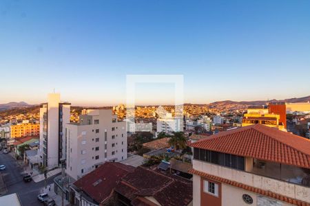 Apartamento à venda com 200m², 4 quartos e 2 vagasvista