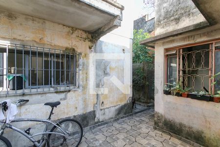 Casa à venda com 158m², 3 quartos e 1 vaga Casa à venda com 158m², 3 quartos e 1 vagaQuintal