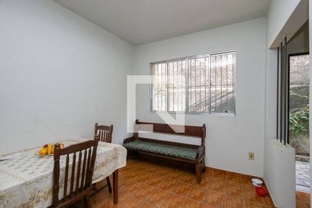 Casa à venda com 158m², 3 quartos e 1 vaga Casa à venda com 158m², 3 quartos e 1 vagaCopa