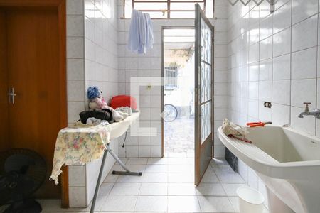 Casa à venda com 158m², 3 quartos e 1 vaga Casa à venda com 158m², 3 quartos e 1 vagaÁrea de Serviço