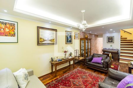 Sala de casa à venda com 3 quartos, 140m² em Vila Campo Grande, São Paulo