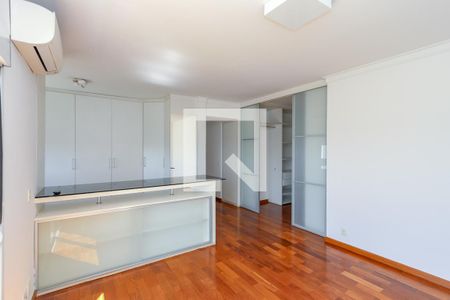Apartamento à venda com 396m², 4 quartos e 5 vagasSuíte 1