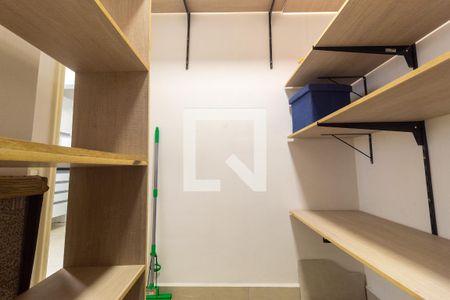 Apartamento para alugar com 145m², 3 quartos e 2 vagasQuarto de Serviço