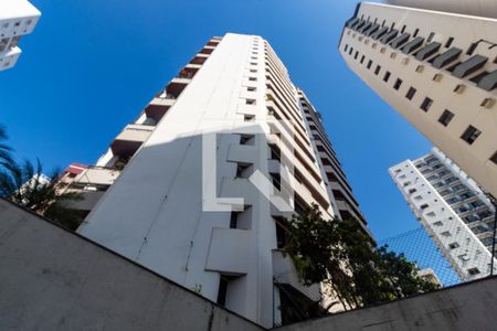 Apartamento para alugar com 145m², 3 quartos e 2 vagasFachada