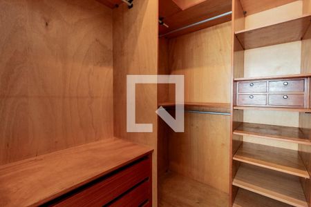 Apartamento para alugar com 145m², 3 quartos e 2 vagasCloset Quarto 1