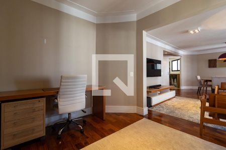 Apartamento para alugar com 145m², 3 quartos e 2 vagasEscritório