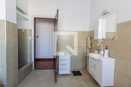 Apartamento à venda com 116m², 2 quartos e sem vagaBanheiro