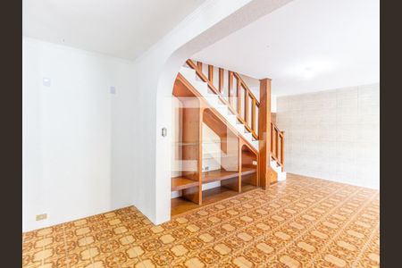 Sala de casa para alugar com 2 quartos, 150m² em Água Rasa, São Paulo