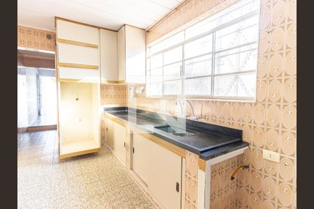 Casa para alugar com 150m², 2 quartos e 8 vagas Casa para alugar com 150m², 2 quartos e 8 vagasCozinha