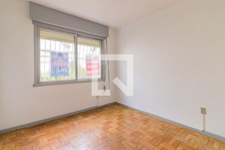Dormitório de apartamento à venda com 2 quartos, 60m² em São Sebastião, Porto Alegre