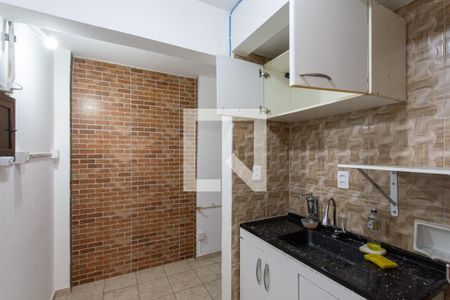 Cozinha de kitnet/studio à venda com 1 quarto, 33m² em Liberdade, São Paulo