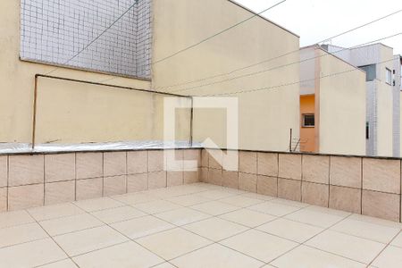 Casa à venda com 300m², 3 quartos e 8 vagasCobertura
