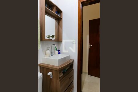 Casa à venda com 300m², 3 quartos e 8 vagasBanheiro da Suíte