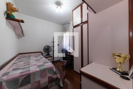 Apartamento à venda com 130m², 4 quartos e 2 vagasQuarto 1