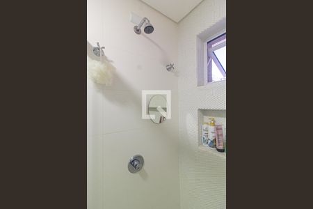 Casa para alugar com 220m², 3 quartos e 4 vagas Casa para alugar com 220m², 3 quartos e 4 vagasBanheiro da Suíte 2