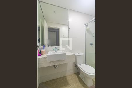 Casa para alugar com 220m², 3 quartos e 4 vagas Casa para alugar com 220m², 3 quartos e 4 vagasBanheiro da Suíte 2