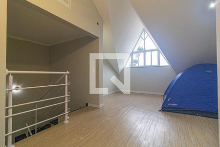 Casa para alugar com 220m², 3 quartos e 4 vagas Casa para alugar com 220m², 3 quartos e 4 vagasSuíte 3