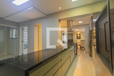 Casa para alugar com 220m², 3 quartos e 4 vagas Casa para alugar com 220m², 3 quartos e 4 vagasCozinha