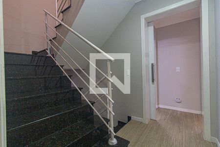 Corredor de casa para alugar com 3 quartos, 220m² em Pilarzinho, Curitiba
