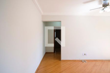 Apartamento para alugar com 68m², 1 quarto e 1 vagaSala