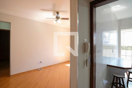 Sala de apartamento para alugar com 1 quarto, 68m² em Olímpico, São Caetano do Sul
