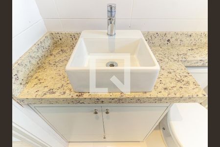 Apartamento à venda com 66m², 3 quartos e 1 vagaBanheiro da Suíte