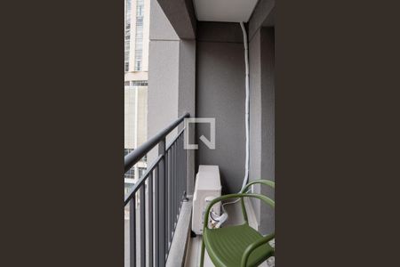 Varanda de kitnet/studio à venda com 1 quarto, 24m² em República, São Paulo