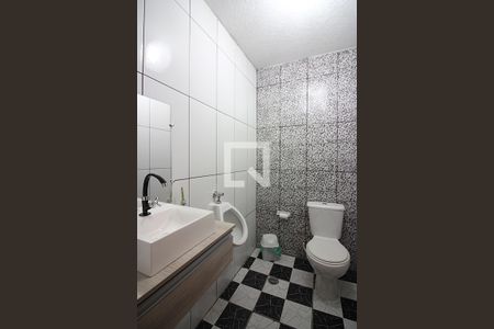 Casa à venda com 188m², 4 quartos e 2 vagasBanheiro de serviço