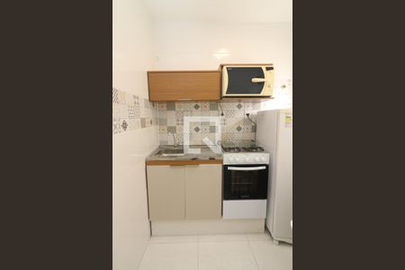 Cozinha de kitnet/studio para alugar com 1 quarto, 23m² em Praia de Belas, Porto Alegre
