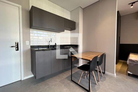 Studio para alugar com 34m², 1 quarto e sem vaga Studio para alugar com 34m², 1 quarto e sem vagaCozinha