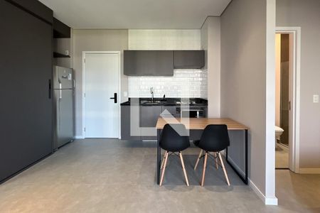 Studio para alugar com 34m², 1 quarto e sem vaga Studio para alugar com 34m², 1 quarto e sem vagaCozinha