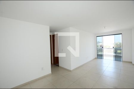 Sala de apartamento para alugar com 2 quartos, 70m² em Bento Ribeiro, Rio de Janeiro