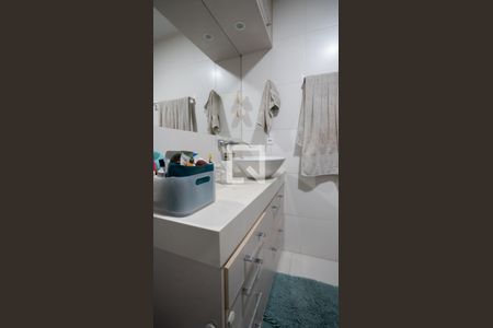 Apartamento à venda com 142m², 3 quartos e 1 vagaSuíte banheiro 