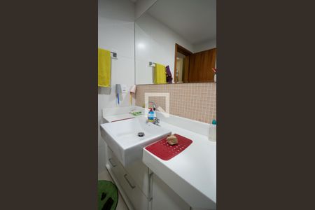 Apartamento à venda com 142m², 3 quartos e 1 vagaSuíte 2 banheiro 