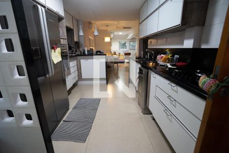 Apartamento à venda com 142m², 3 quartos e 1 vagaCozinha 