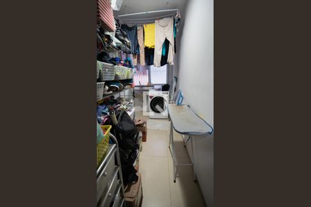 Apartamento à venda com 142m², 3 quartos e 1 vagaÁrea de Serviço