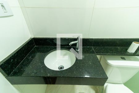 Apartamento para alugar com 48m², 2 quartos e 1 vaga Apartamento para alugar com 48m², 2 quartos e 1 vagaBanheiro