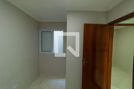Quarto 2 de apartamento para alugar com 2 quartos, 48m² em Vila Talarico, São Paulo