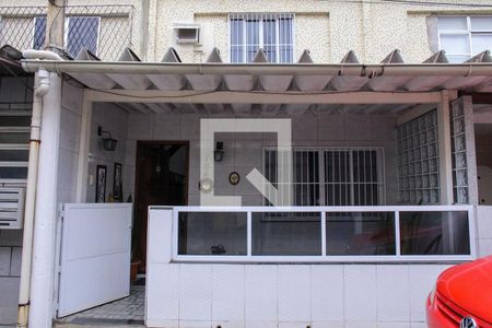 Casa de condomínio à venda com 119m², 2 quartos e 1 vaga Casa de condomínio à venda com 119m², 2 quartos e 1 vagavaranda