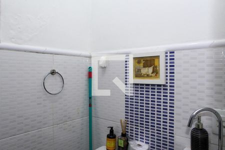 Casa de condomínio à venda com 119m², 2 quartos e 1 vaga Casa de condomínio à venda com 119m², 2 quartos e 1 vagaBanheiro