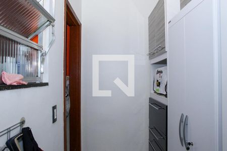 Casa de condomínio à venda com 119m², 2 quartos e 1 vaga Casa de condomínio à venda com 119m², 2 quartos e 1 vagaQuarto de Serviço