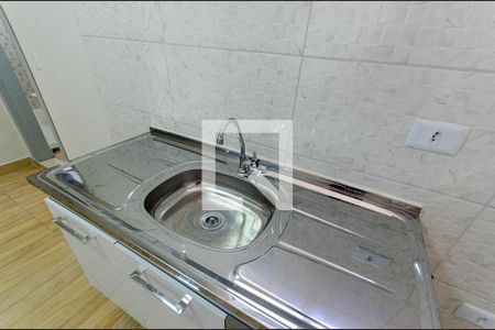 Casa para alugar com 30m², 1 quarto e sem vaga Casa para alugar com 30m², 1 quarto e sem vagaCozinha