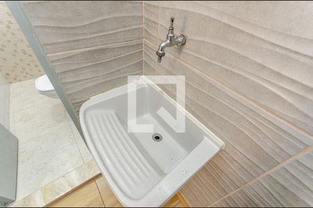 Casa para alugar com 30m², 1 quarto e sem vaga Casa para alugar com 30m², 1 quarto e sem vagaÁrea de serviço